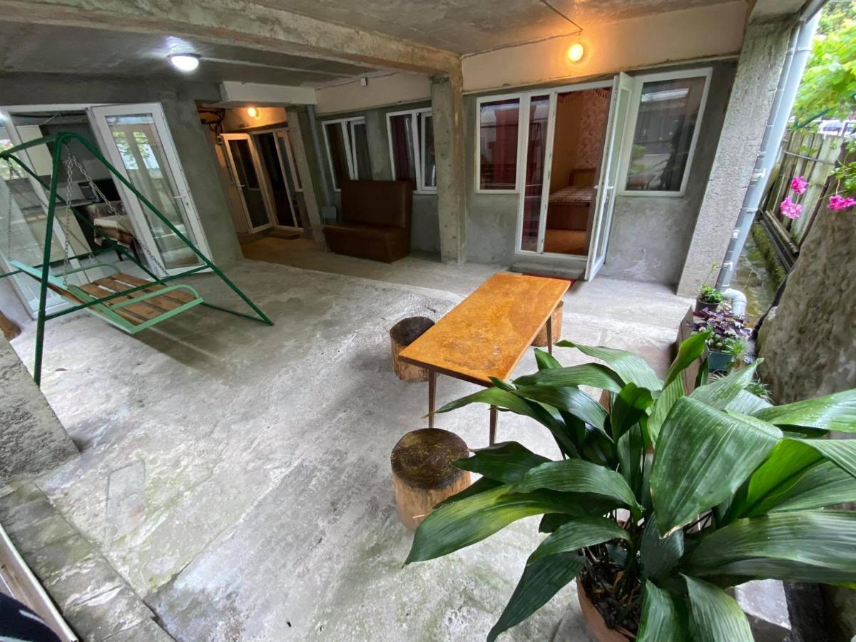 Anna Hostel Kobuleti Bagian luar foto
