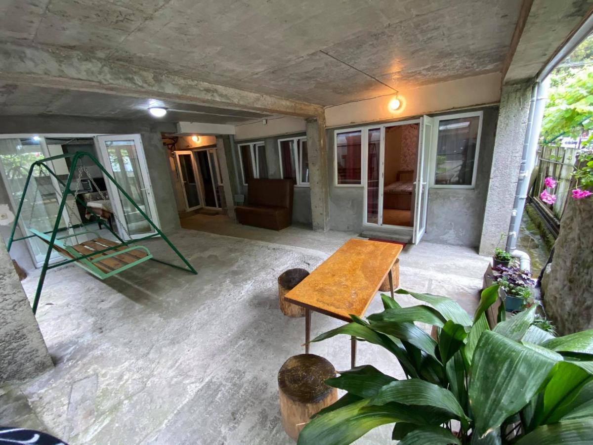Anna Hostel Kobuleti Bagian luar foto